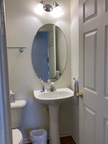 39431 Springwater Drive, Northville, MI 48168