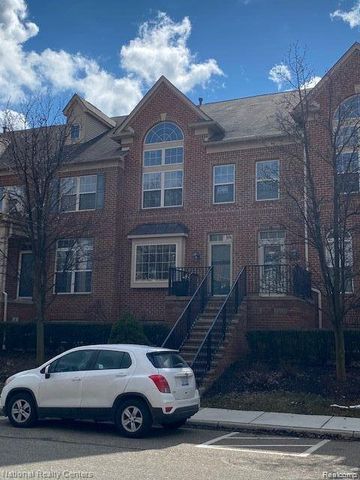 39431 Springwater Drive, Northville, MI 48168