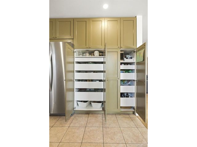 8935 W 4th Ave, Lakewood, CO 80226