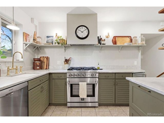 8935 W 4th Ave, Lakewood, CO 80226