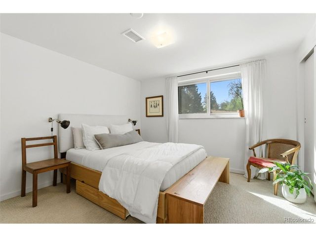 8935 W 4th Ave, Lakewood, CO 80226