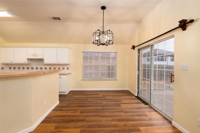 1302 Red Deer Way, Arlington, TX 76002