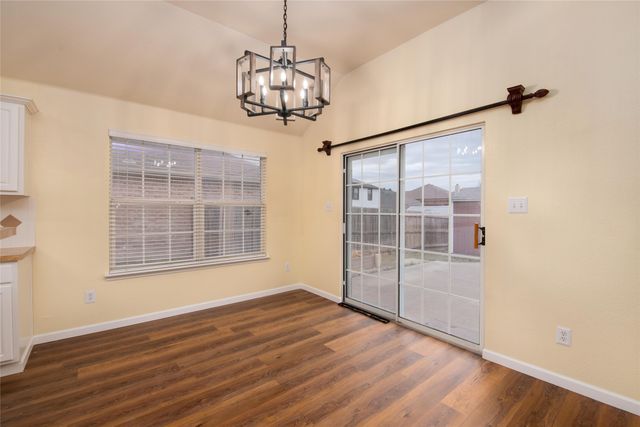 1302 Red Deer Way, Arlington, TX 76002