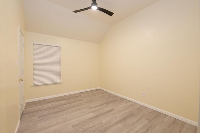 1302 Red Deer Way, Arlington, TX 76002