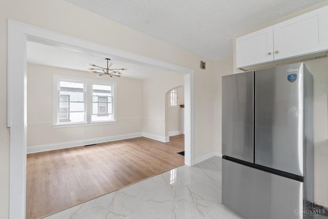 1802 Sundale Avenue, North College Hill, OH 45239