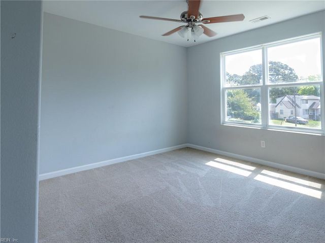 1356 Chanelka RD, Norfolk, VA 23503