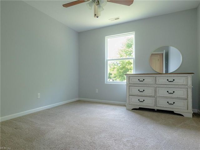 1356 Chanelka RD, Norfolk, VA 23503