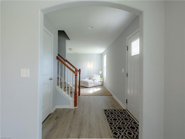 1356 Chanelka RD, Norfolk, VA 23503