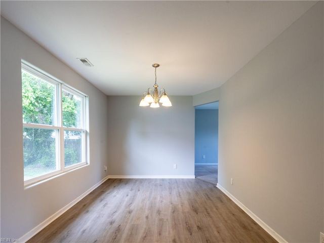 1356 Chanelka RD, Norfolk, VA 23503