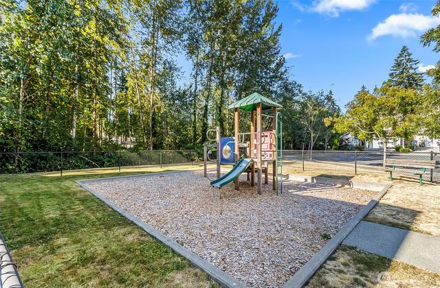 1129 120th Street SE, Everett, WA 98208
