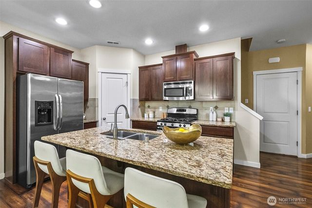 1129 120th Street SE, Everett, WA 98208