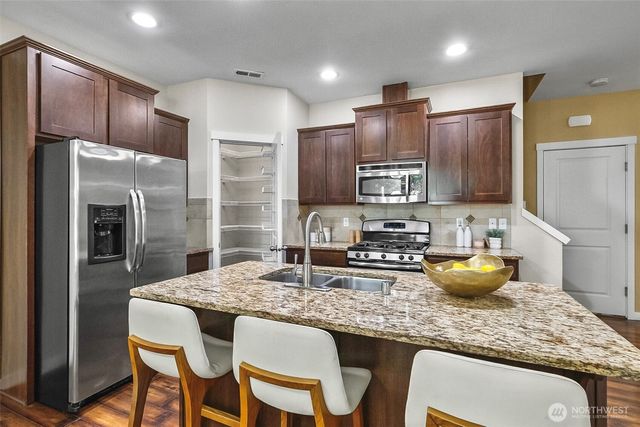 1129 120th Street SE, Everett, WA 98208