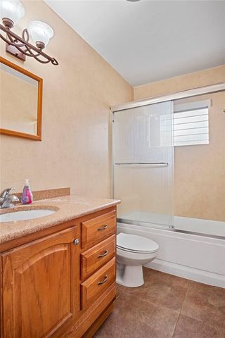 2130 NE 42ND Court 8, Lighthouse Point, FL 33064