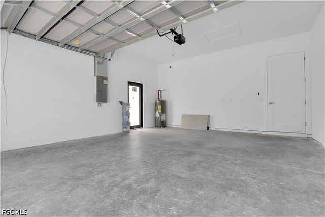 2804 5th ST W, Lehigh Acres, FL 33971