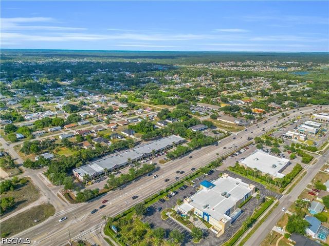 2804 5th ST W, Lehigh Acres, FL 33971