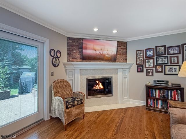 7 Vultee Dr, Florham Park Boro, NJ 07932