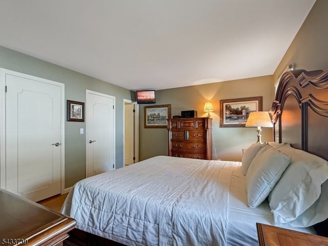 7 Vultee Dr, Florham Park Boro, NJ 07932