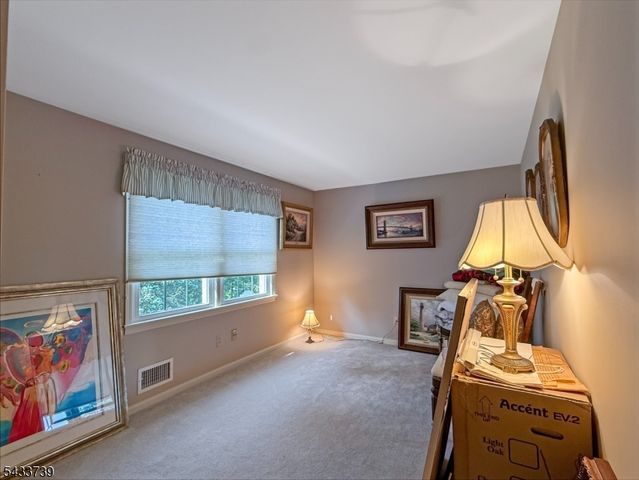 7 Vultee Dr, Florham Park Boro, NJ 07932