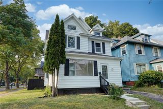 176 Selye Ter, Rochester, NY 14613