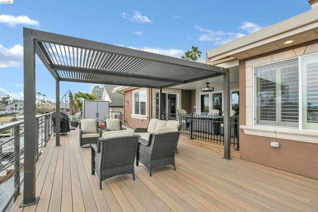 4761 Clipper Dr, Discovery Bay, CA 94505