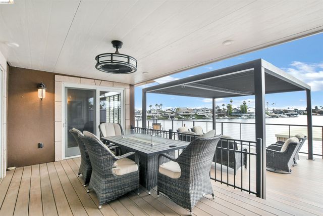 4761 Clipper Dr, Discovery Bay, CA 94505