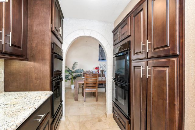 4761 Clipper Dr, Discovery Bay, CA 94505