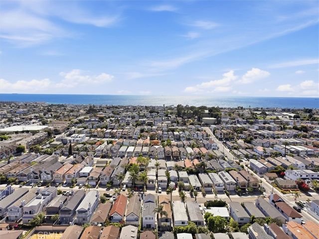 1530 Steinhart Avenue, Redondo Beach, CA 90278
