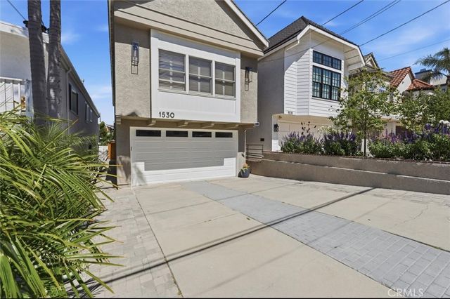 1530 Steinhart Avenue, Redondo Beach, CA 90278