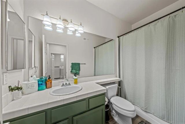 2007 Pleasant Waters Court, Spring Valley, CA 91977