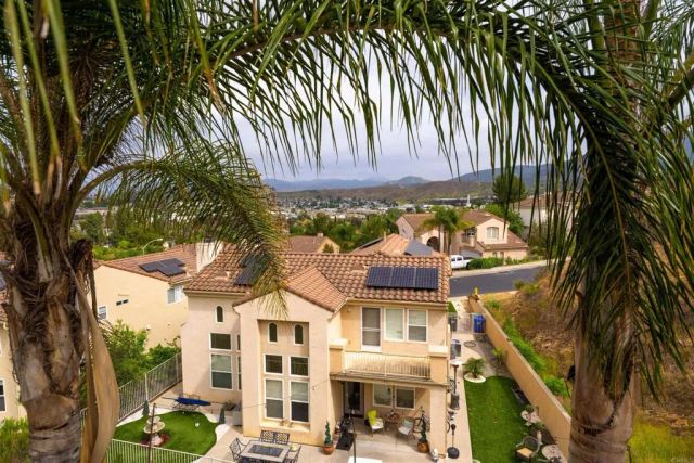 2007 Pleasant Waters Court, Spring Valley, CA 91977