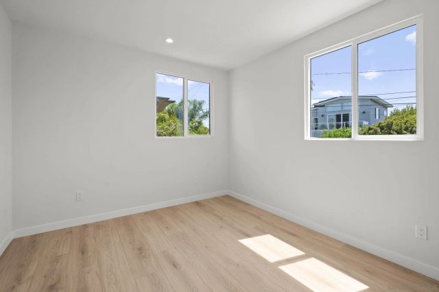 3611 Riviera, San Diego, CA 92109