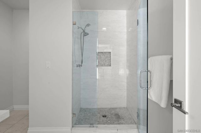 3611 Riviera, San Diego, CA 92109