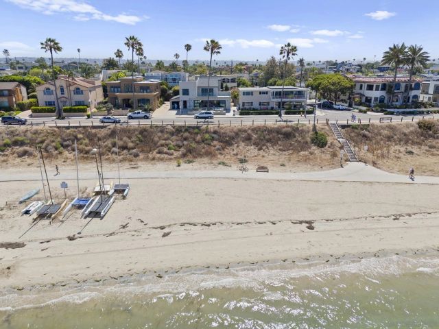 3611 Riviera, San Diego, CA 92109