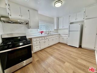 829 Alpine Street 3, Los Angeles, CA 90012