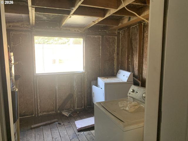 9241 Ne SCHUYLER St, Portland, OR 97220