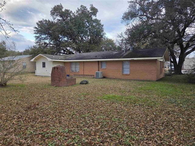 1813 Ewel Street, Sulphur, LA 70663