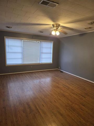 1813 Ewel Street, Sulphur, LA 70663