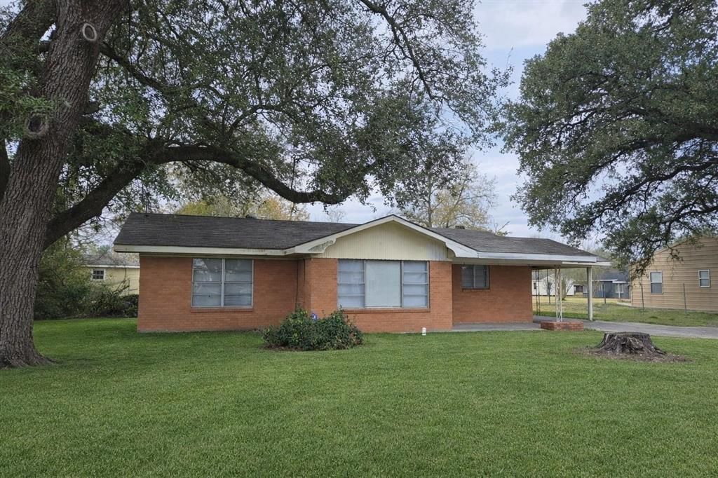 1813 Ewel Street, Sulphur, LA 70663