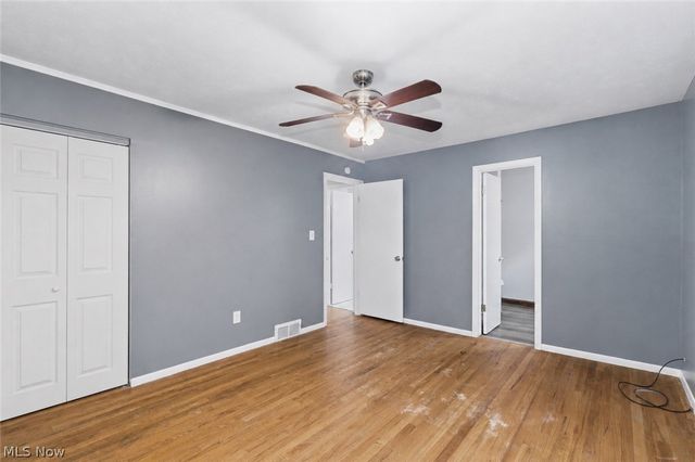 6195 Stafford Drive, North Olmsted, OH 44070