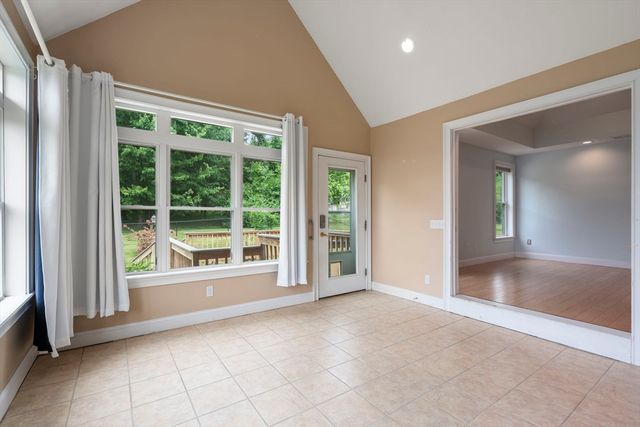 893 Cronin Rd, Warren, MA 01083