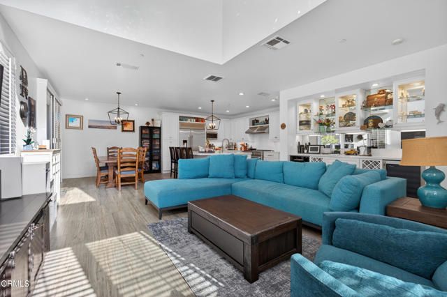 3746 Dunkirk Drive, Oxnard, CA 93035