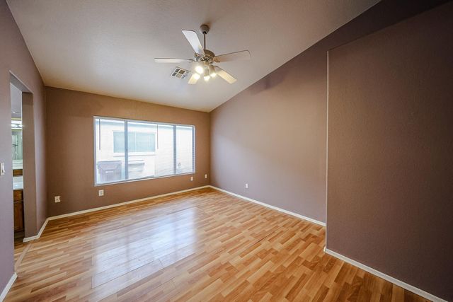 10935 W Ruth Avenue, Peoria, AZ 85345