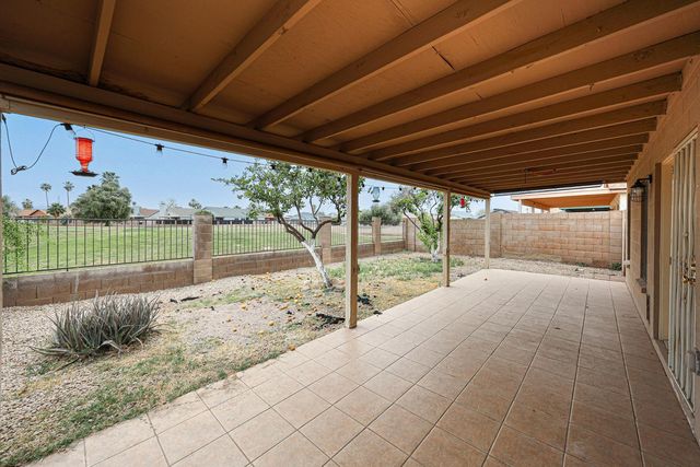 10935 W Ruth Avenue, Peoria, AZ 85345