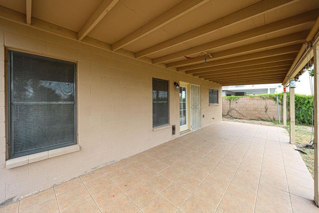 10935 W Ruth Avenue, Peoria, AZ 85345