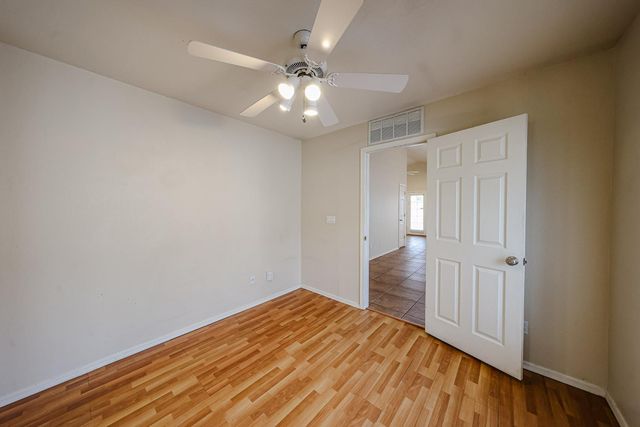 10935 W Ruth Avenue, Peoria, AZ 85345