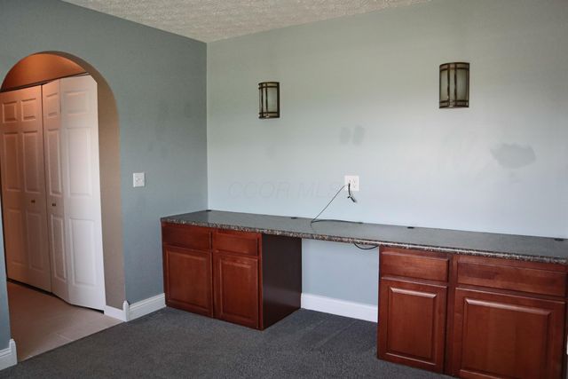 304 Eagles Nest Avenue, Johnstown, OH 43031
