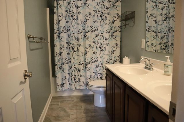 304 Eagles Nest Avenue, Johnstown, OH 43031