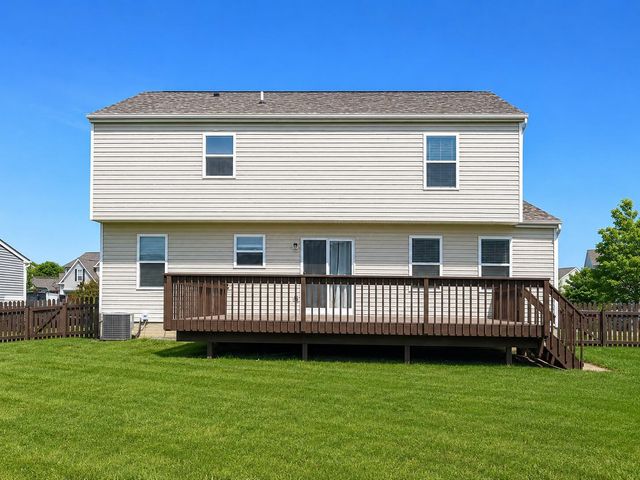 304 Eagles Nest Avenue, Johnstown, OH 43031
