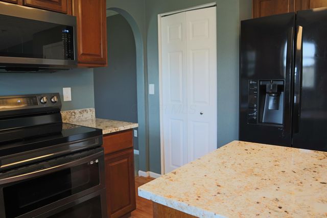 304 Eagles Nest Avenue, Johnstown, OH 43031