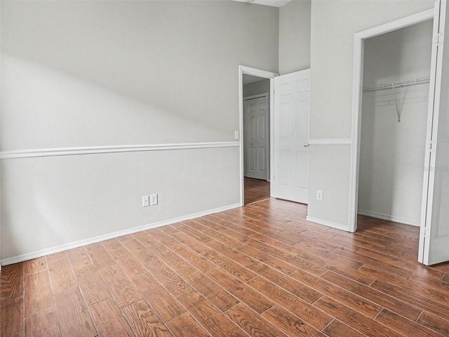 9823 MORRIS GLEN WAY, Tampa, FL 33637